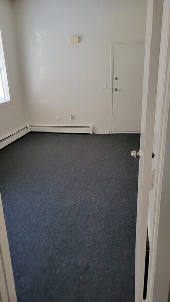 More Photos Of 666-668 Main St, Middletown Apartments For Sale