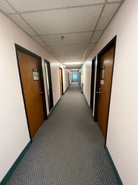 More Photos Of 2525 Nevada Ave N, Golden Valley Light Distribution For Sale