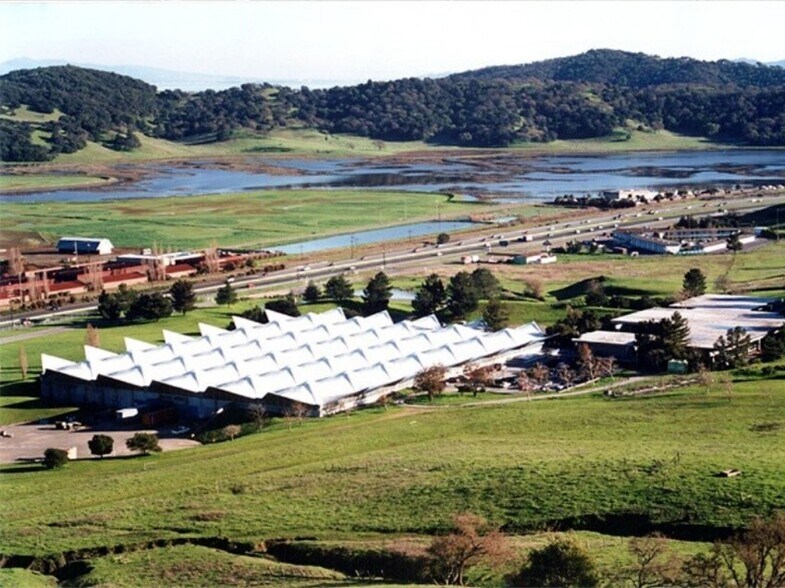 More Photos Of 8171 Redwood Blvd, Novato Warehouse For Sale