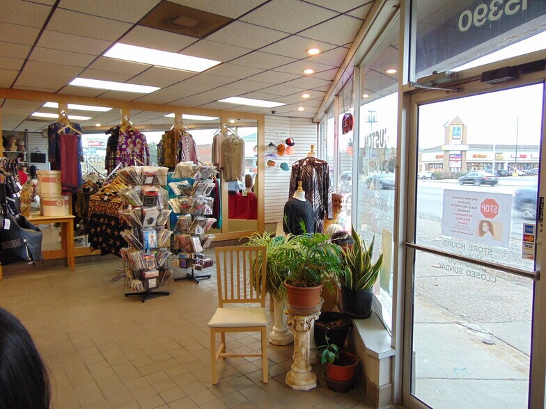 More Photos Of 15390 Gratiot Ave, Detroit Storefront For Sale