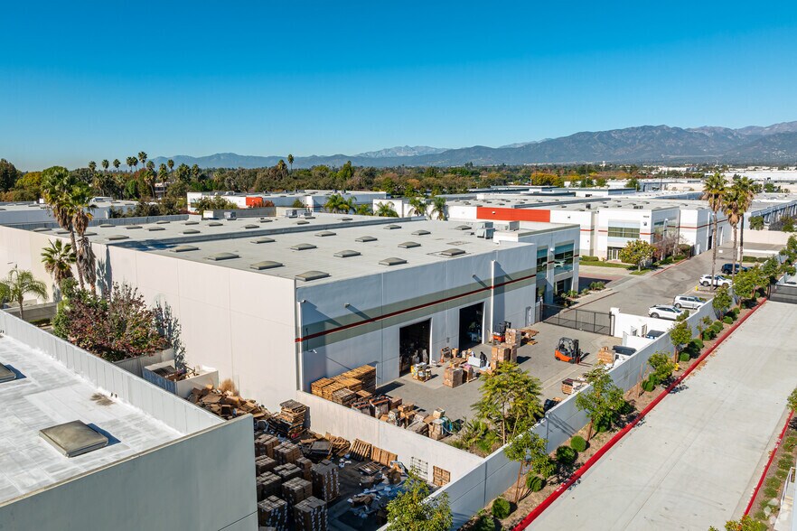 More Photos Of 1999 Campus Ave, Ontario Warehouse For Lease
