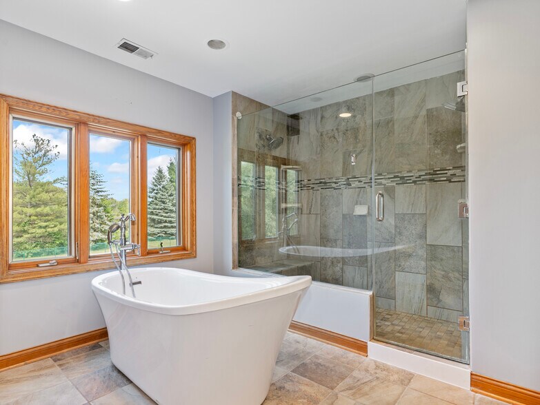 More Photos Of 22660 S Harlem Ave, Frankfort Flex For Sale