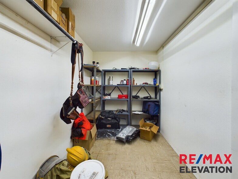 More Photos Of 699 Lane 9, Powell Industrial For Sale