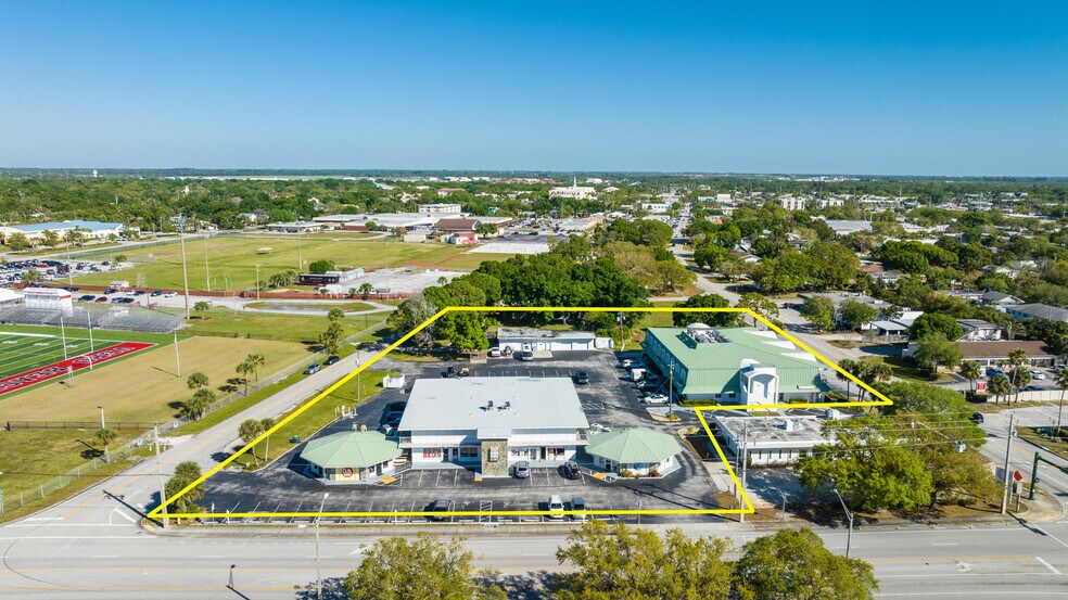 More Photos Of 1615 14th Ave, Vero Beach Medical For Sale