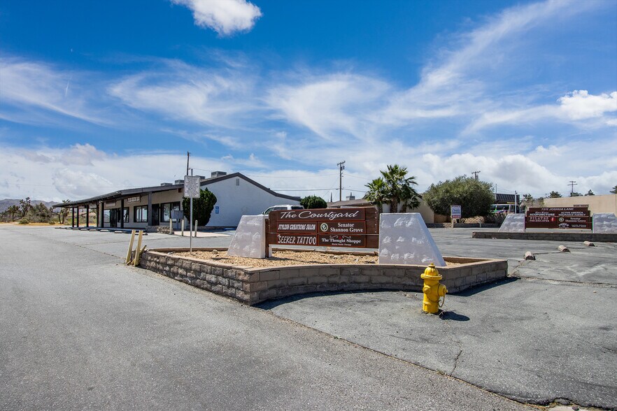 More Photos Of 7211 Joshua Ln, Yucca Valley Office Residential For Lease
