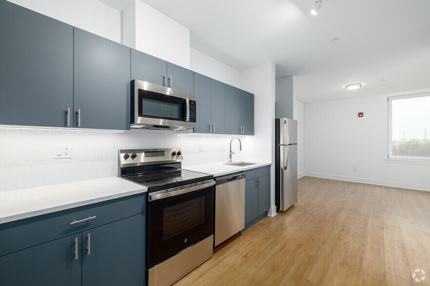 Primary Photo Of 300 E Main St, Bound Brook Apartments For Lease