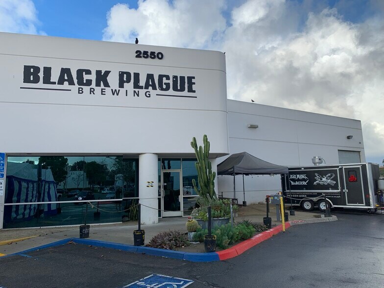 Primary Photo Of 2550 Jason Ct, Oceanside Manufacturing For Lease