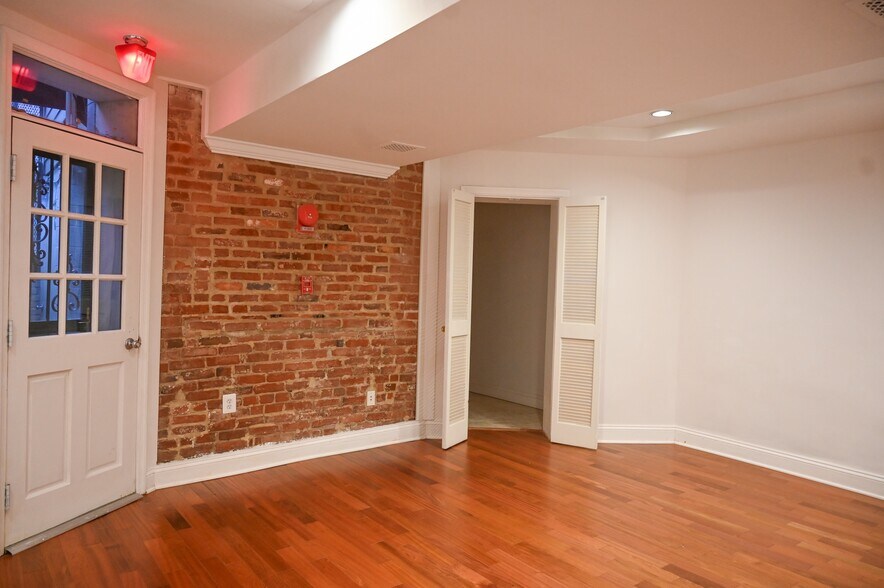 More Photos Of 1740 N St NW, Washington Loft Creative Space For Lease