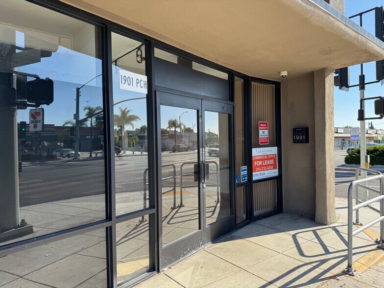 Primary Photo Of 1901-1905 Pacific Coast Hwy, Lomita General Retail For Lease