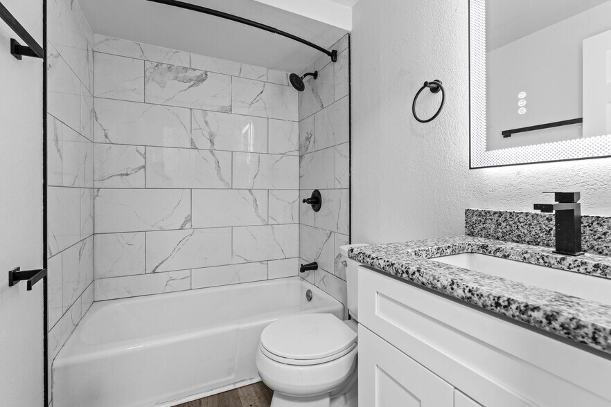 More Photos Of , Granite City Unknown For Sale