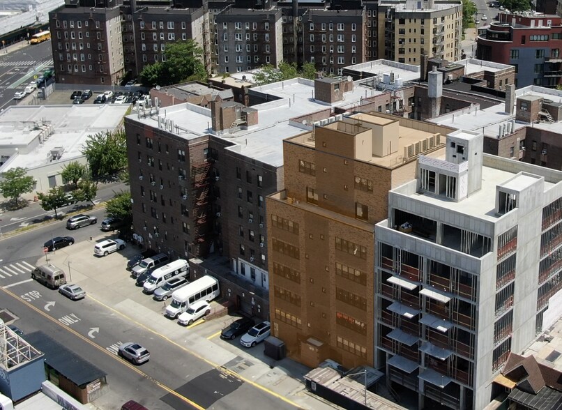 More Photos Of 23-27 Brighton 11th St, Brooklyn Apartments For Lease