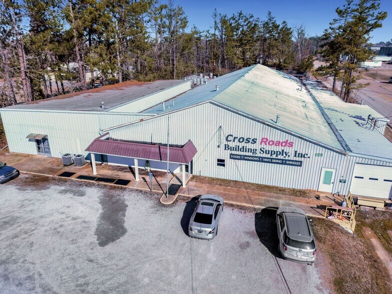 More Photos Of 2750 S Harper Rd, Corinth Manufacturing For Sale