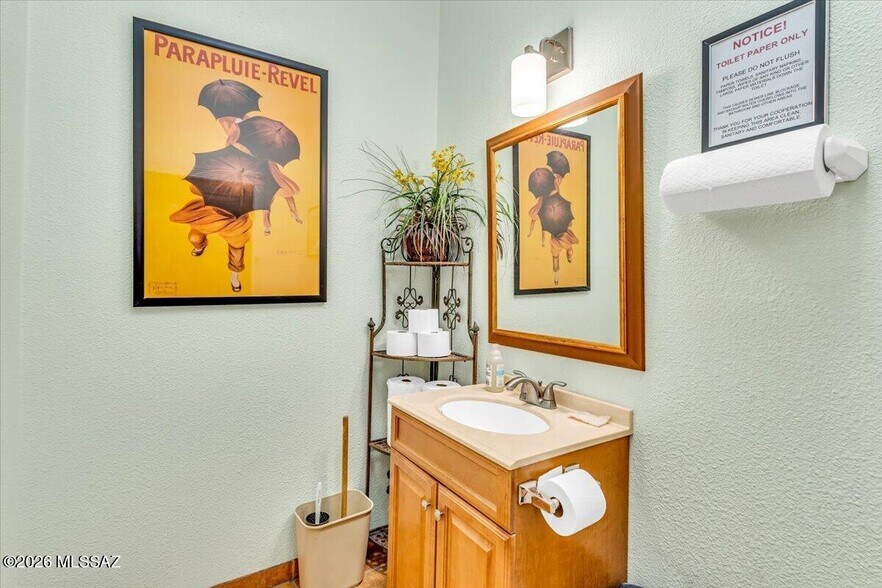 More Photos Of 2561-2563 E Fort Lowell Rd, Tucson Freestanding For Sale