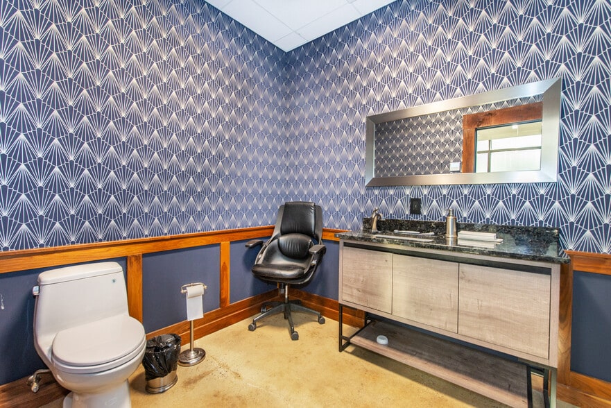 More Photos Of 85 Orient Way, Rutherford Loft Creative Space For Lease