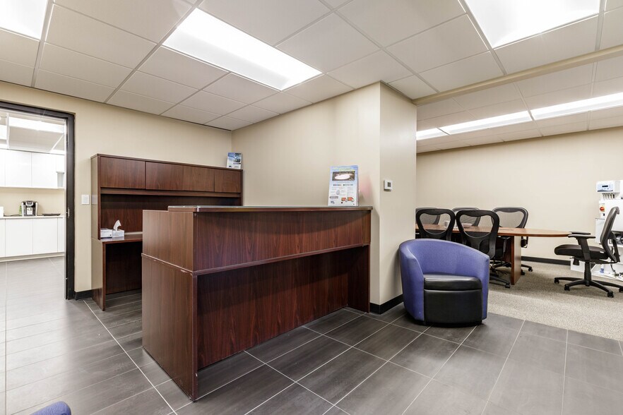 More Photos Of 4116 64 Av SE, Calgary Industrial For Sale