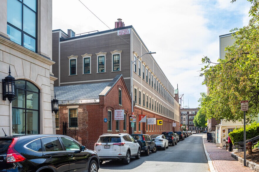 More Photos Of 10-14 Arrow St, Cambridge Office For Lease
