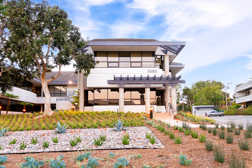 More Photos Of 5080 Shoreham Pl, San Diego Office For Sale