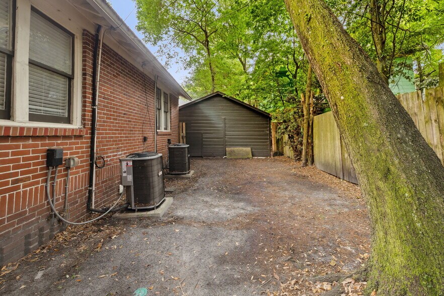 More Photos Of 240 E 6th St, Jacksonville Specialty For Sale