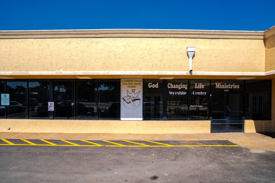 More Photos Of 159-199 W Hillsboro Blvd, Deerfield Beach Unknown For Lease
