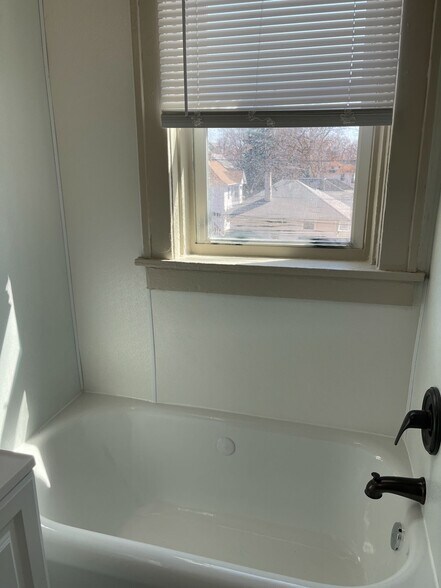 More Photos Of 301 21st St, Sioux City Apartments For Sale