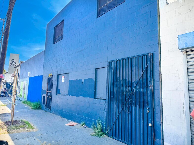 More Photos Of 1420-1424 W Slauson Ave, Los Angeles Warehouse For Sale