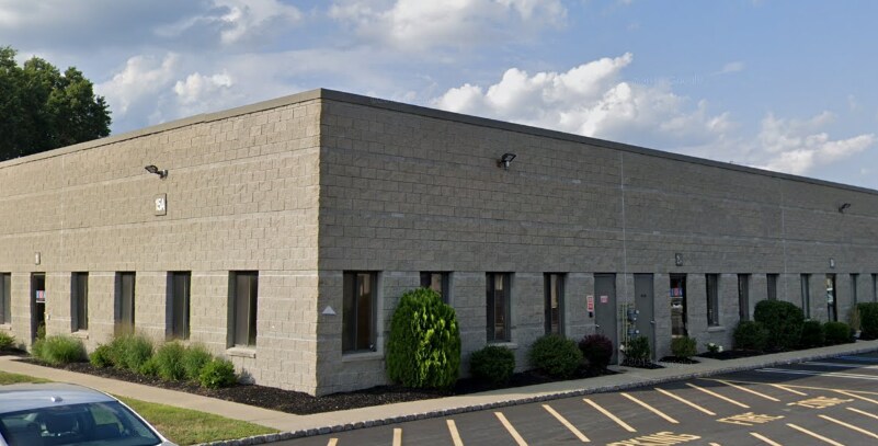 More Photos Of 11 Melanie Ln, East Hanover Unknown For Lease