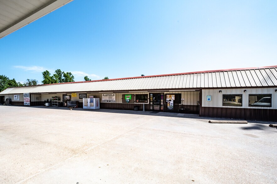 More Photos Of 17186 Highway 321, Dayton Storefront Retail Office For Sale