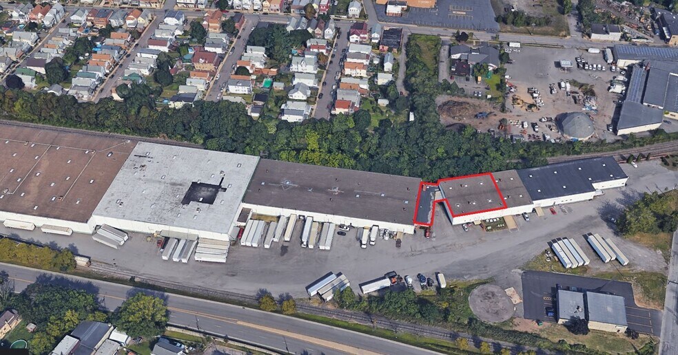 More Photos Of 43 Conyngham Ave, Wilkes Barre Distribution For Lease