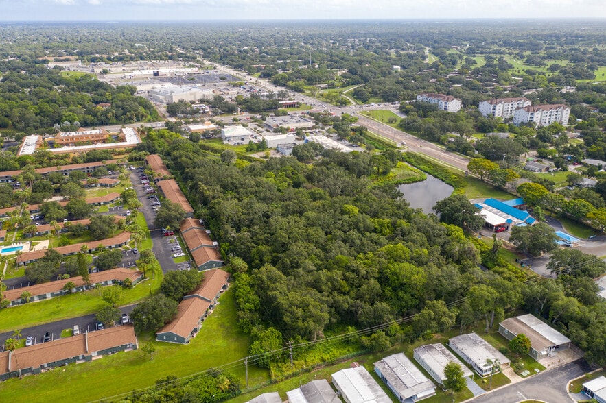 More Photos Of 3520 S Fruitville Rd, Sarasota Freestanding For Sale