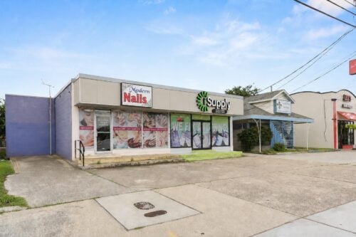 Primary Photo Of 3500 Veterans Blvd, Metairie Storefront For Sale
