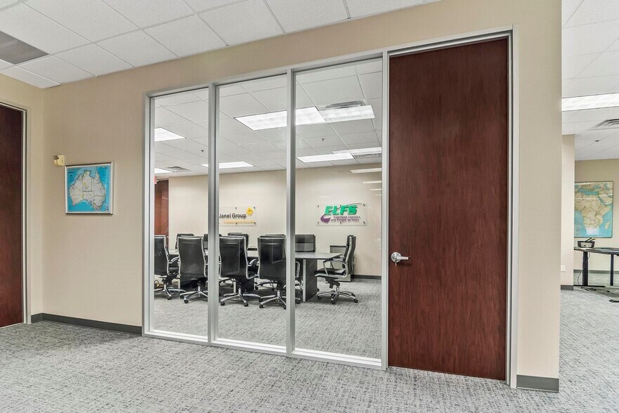 More Photos Of 4101 Interwood N Pky, Houston Medical For Lease
