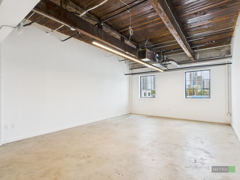 More Photos Of 2509 N Miami Ave, Miami Loft Creative Space For Lease