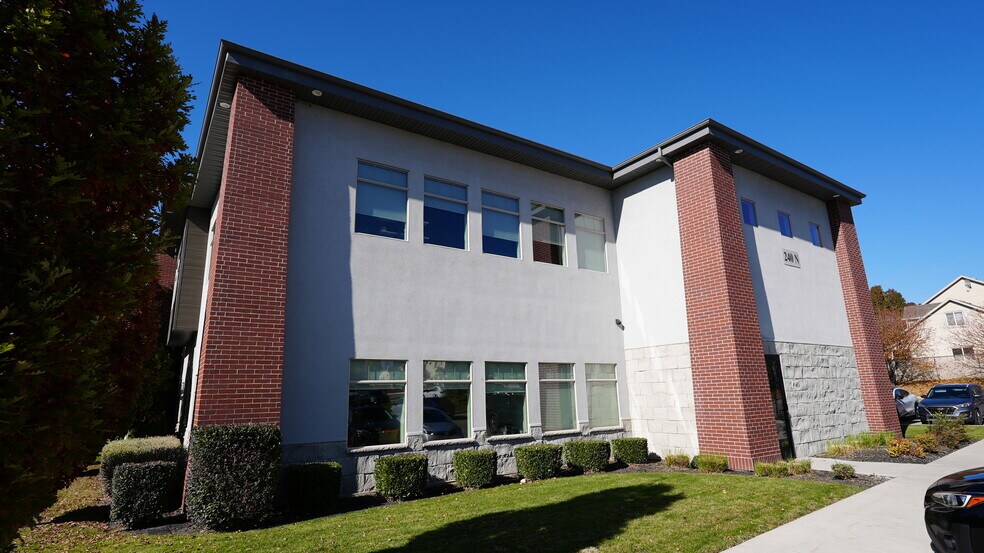 More Photos Of 240 N 1200 E, Lehi Medical For Sale