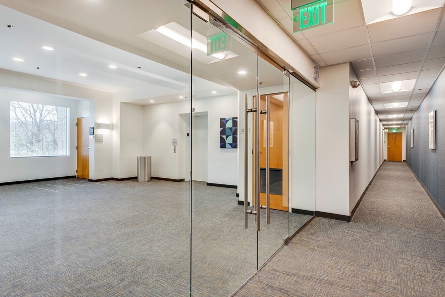 More Photos Of 877 Baltimore Annapolis Blvd, Severna Park Medical For Sale