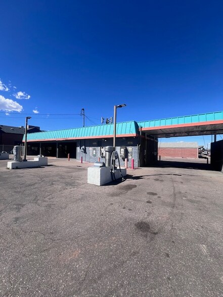 Primary Photo Of 2195 S Sheridan Blvd, Denver Carwash For Lease