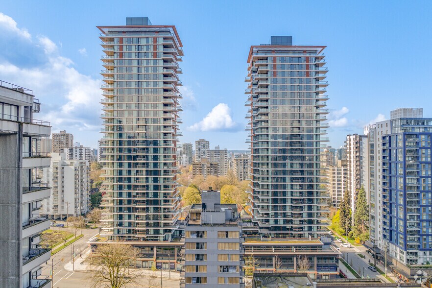 More Photos Of 1438 Robson St, Vancouver Apartments For Sale