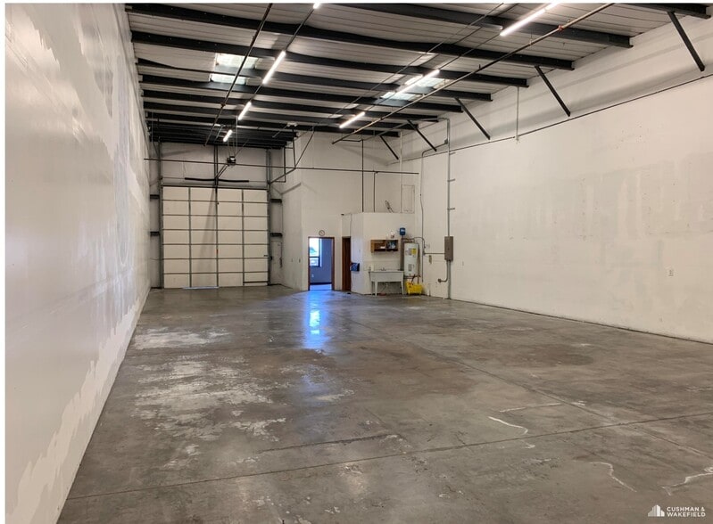 More Photos Of 2649 E Mulberry St, Fort Collins Warehouse For Sale