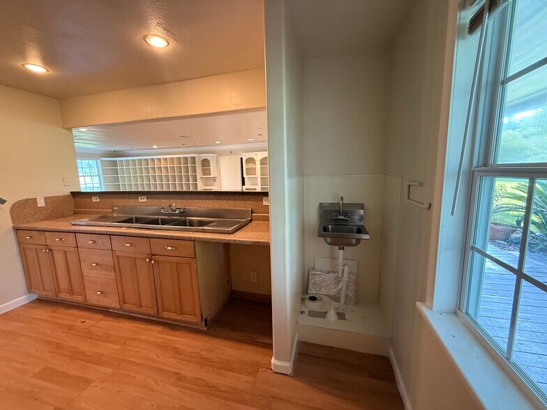 More Photos Of 16160 Porter Ln, Porter Land For Lease