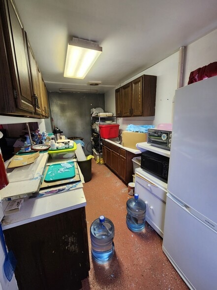 More Photos Of 19 Co 518 Rt, Montgomery Specialty For Sale