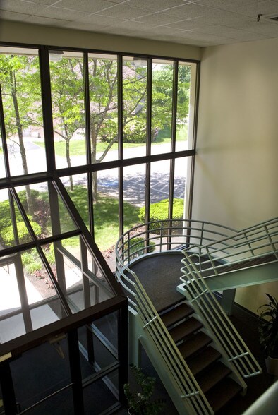 More Photos Of 42 Nagog Park, Acton Flex For Lease