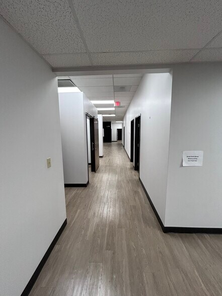 More Photos Of 1130 Broad River Rd, Columbia Showroom For Sale