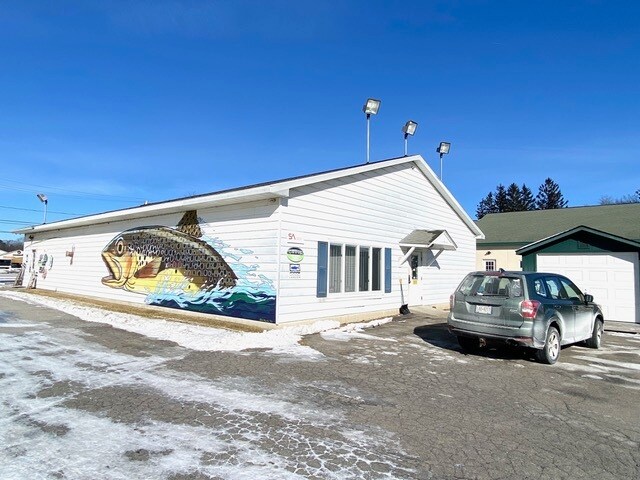 More Photos Of 122 Saratoga Rd, Schenectady General Retail For Sale