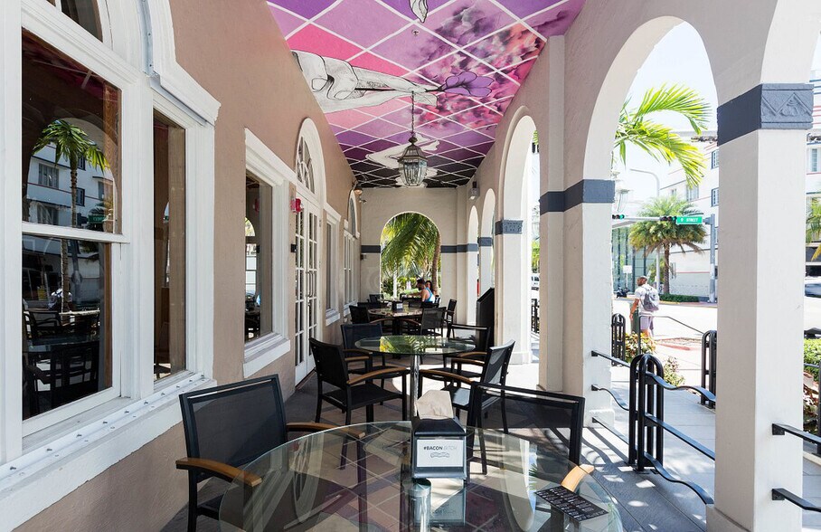 More Photos Of 860 Collins Ave, Miami Beach Hotel For Lease