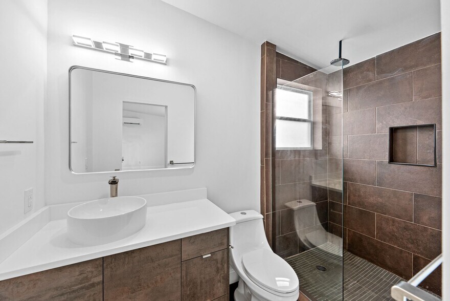 More Photos Of 316 Toledo, San Antonio Multifamily For Sale