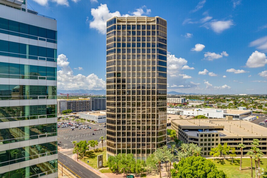 More Photos Of 3200 N Central Ave, Phoenix Office For Lease