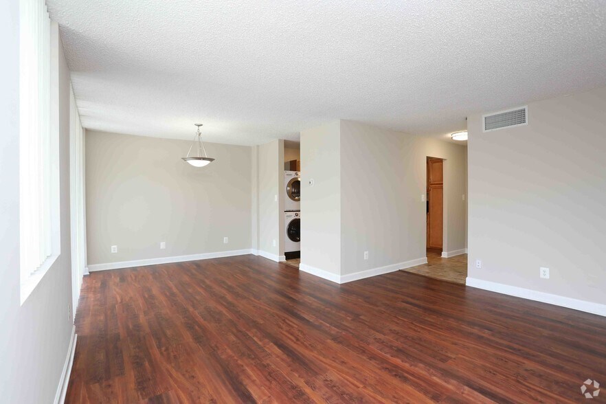 More Photos Of 1350 Beverly Rd, McLean Apartments For Lease