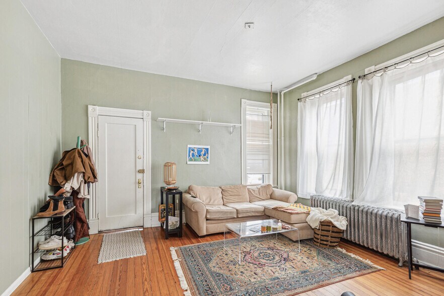 More Photos Of 1570 Saint Paul St, Denver Apartments For Sale