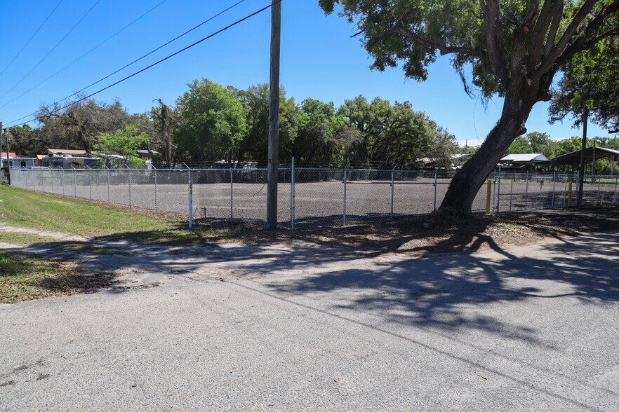 More Photos Of 11703 U.S. 301, Thonotosassa Land For Sale