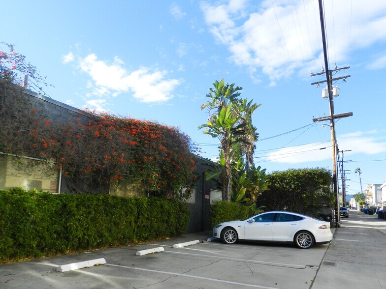 More Photos Of 1311 Broadway, Santa Monica Office For Lease