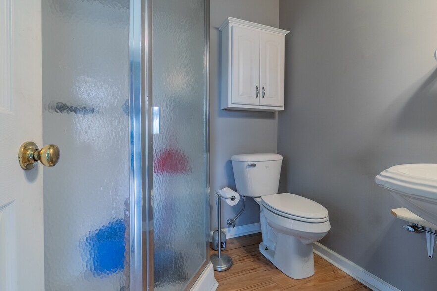 More Photos Of 2065 Cleveland Hwy, Dalton Flex For Sale